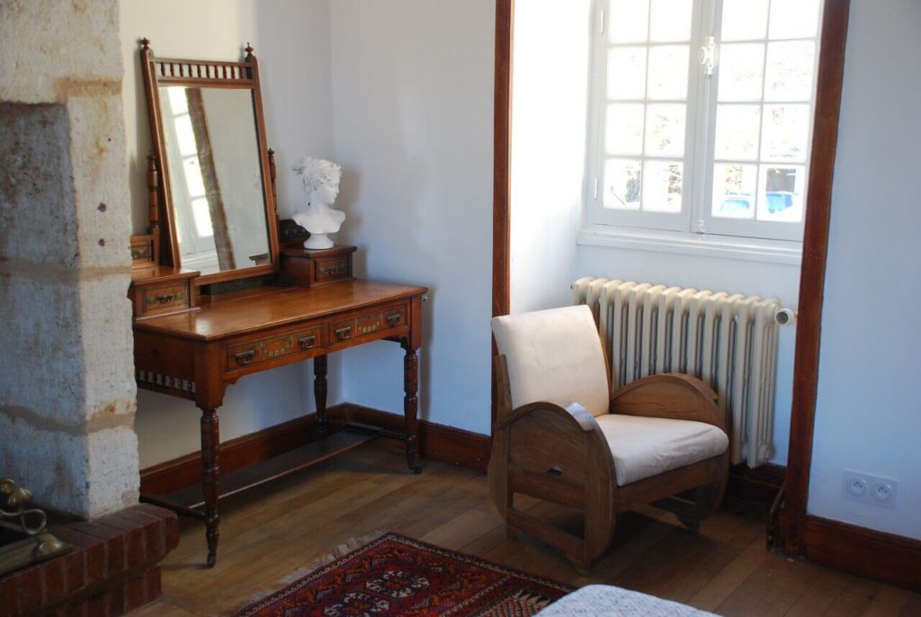 bedroom maison boyer